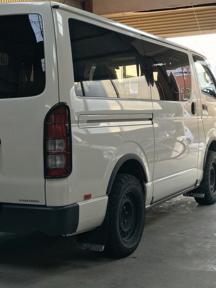 Minibus présenté dans le catalogue OPTICAR